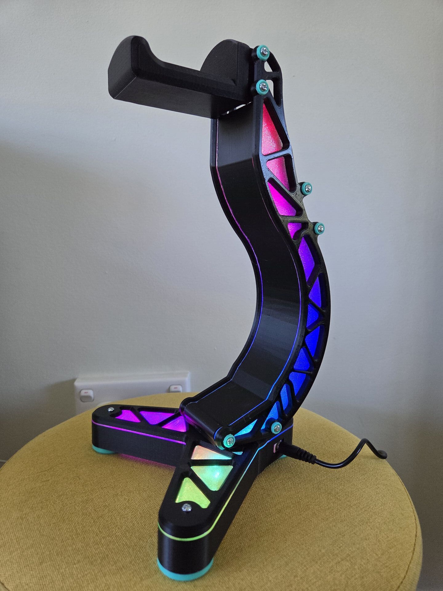 headphone stand