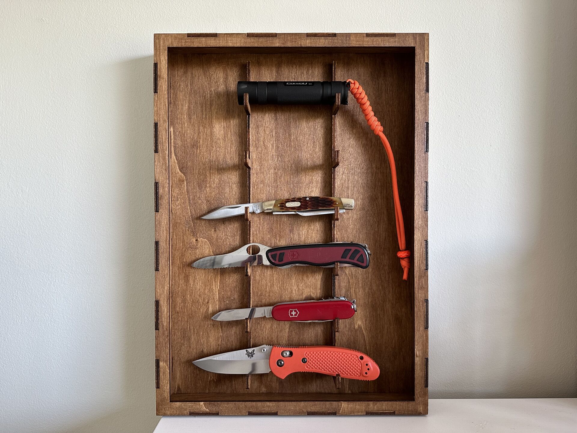 knife display case